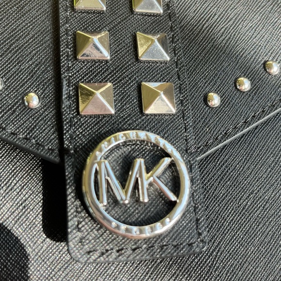 π·οΈ MICHAEL KORS π·οΈ-Black/ Leather Studded Belt Bag Large/ X-Large NWT - Picture 10 of 10